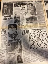 ŞEY HAFTALIK MAGAZİN GAZETESİ DOĞUM GÜNÜ HEDİYESİ  ( Turkish Newspaper ) - 11 TEMMUZ 1987 -TAM TAKIM 12 SAYFADIR -Sibel Can-Ahu Tuğba-Hülya Işıl-Engin Berberoğlu-Serpil Çakmaklı-Martina Navratilova-Zerin Özer-Gökben-Zafir Seba-Halil Ergün-Ayşe Mine-Ümit Besen-Ferdi Tayfur-Ayşe Tunalı-Kurtuluş-Zeki Müren-Ahu Tuğba-Cüneyt Arkın-Betül Işıl-Melike Zobu-Burhan Demircan-Hüseyin Can-Erkut Can-Tarık Akan-Mine Mutlu-Kenan Kalav-Arif Susam-Funda Arar-Funda Arıturk-Müserref Akay-Hüner Coşkuner-Safiye Ünal-Zuhal Olcay-Tuluğ Çiğgen-SHP’li Başkan Sibel Can Kurtardı Çiplaklara Tokat-Politik Dansöz-Raks’ı Şahane Ahu’nun Kurbanı Oldu-Engin Berberoğlu’nun İstisizleri Sevdiğinin Resmidir-Sanatım Memelerimin Ucunda Değil-Genç Kızlar İçin Fahişe Oluyorum-Top Değmez Raketler-Akkadın Derginizin Yeni Sayısı Çıktı-Gökben Erkekçe Savaşıyor-Vatikan’da Soyununca Rahipler Kovaladı-Artist Olunca Sevişmeye Başladı-Arabesk Sultan-Ahu Cüneyt’in Başına Bela Olacak-Betül Işıl Çıldırabilir-Babasının Kızı-Çanta Holding Ku