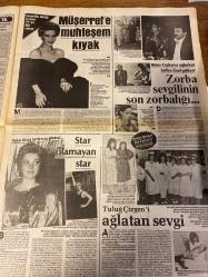 ŞEY HAFTALIK MAGAZİN GAZETESİ DOĞUM GÜNÜ HEDİYESİ  ( Turkish Newspaper ) - 11 TEMMUZ 1987 -TAM TAKIM 12 SAYFADIR -Sibel Can-Ahu Tuğba-Hülya Işıl-Engin Berberoğlu-Serpil Çakmaklı-Martina Navratilova-Zerin Özer-Gökben-Zafir Seba-Halil Ergün-Ayşe Mine-Ümit Besen-Ferdi Tayfur-Ayşe Tunalı-Kurtuluş-Zeki Müren-Ahu Tuğba-Cüneyt Arkın-Betül Işıl-Melike Zobu-Burhan Demircan-Hüseyin Can-Erkut Can-Tarık Akan-Mine Mutlu-Kenan Kalav-Arif Susam-Funda Arar-Funda Arıturk-Müserref Akay-Hüner Coşkuner-Safiye Ünal-Zuhal Olcay-Tuluğ Çiğgen-SHP’li Başkan Sibel Can Kurtardı Çiplaklara Tokat-Politik Dansöz-Raks’ı Şahane Ahu’nun Kurbanı Oldu-Engin Berberoğlu’nun İstisizleri Sevdiğinin Resmidir-Sanatım Memelerimin Ucunda Değil-Genç Kızlar İçin Fahişe Oluyorum-Top Değmez Raketler-Akkadın Derginizin Yeni Sayısı Çıktı-Gökben Erkekçe Savaşıyor-Vatikan’da Soyununca Rahipler Kovaladı-Artist Olunca Sevişmeye Başladı-Arabesk Sultan-Ahu Cüneyt’in Başına Bela Olacak-Betül Işıl Çıldırabilir-Babasının Kızı-Çanta Holding Ku