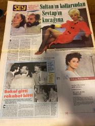 ŞEY HAFTALIK MAGAZİN GAZETESİ DOĞUM GÜNÜ HEDİYESİ  ( Turkish Newspaper ) - 9 NİSAN 1988 -TAM TAKIM 12 SAYFADIR -Adnan Adan-Amerikalı Güzeller-Türkan Şoray-Sevtap Parman-Cihan Ünal-Rutkay Aziz-Yasemin Evcim-Hakan Balamir-Banu Alkan-Atıf Yılmaz-Ömer Kavur-Kadri Yurdatap-Haldun Dormen-Meral Orhonsay-Ferdi Özbeğen-Nihat Çetinkaya-Neşe Dilekçioğlu-Dinçer Sabah-Ünal Narçın-Ajda Pekkan-Müjdat Akay-Tarık Akan-Yıldız Tezcan-Cengiz Kurtoglu-Zihni Cinan-Atilla Kaya-Salim Akın-Öcal Cinan-Bülent Ersoy-Müjdat Akay-Müjdat Kazankaya-Halil Ergün-Müjde Ar-Selma Güneri-Ahmet Sezgin-Mesut Yar-Melahat Siper-Ebru Akkanat-Celal Paydaş-Leila Oralioğlu-Melike Zobu-Fusun Ünal-Nalan Altınors-Hülya Koçyiğit-Gülşah-Kadir İnanır-Perihan Kutman-Kenan Işık-Erdal Özyağcılar-Altan Erbulak-Aysun Güven-Moda Patlaması-Sultan’ın Kollarından Sevtap’ın Kucağına-Sakal Gitti Rekabet Bitti-Namus Davasından Kurtulamıyor-Hakkımı Yediler-Çirkin Adamı Büyüleyen Güzel-Yok mu Banu’ya Bir Teklif-Kılıbık Zalad-Afet’lere Karşı Savaşıyor