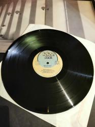 Nilüfer sensiz olmaz plak