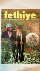FETHİYE AYLIK FİKİR SANAT DERGİSİ -  EKİM 2002 SAYI: 5  RAMAZAN KIVRAK – ERTUĞRUL KOYUNCU – AV. ÖMER KARAYUMAK – ÜNAL ŞÖHRET DİRLİK – MAKBULE N. UYAR – AV. AHMET BESEREK – UĞUR ÇAÇARON – DR. TURGAY ARTUN – ÖZCAN NAS – DOÇ. DR. ERDOĞAN GAVCAR – UFUK EMEK – YRD. DOÇ. DR. FAHRİ YİĞİT – M. İRFAN KILIÇ – PROF. DR. AYHAN ÇIKIN – SEFAİ GÜNER – MESUT KOÇ – DOÇ. DR. REMZİ DURAN – TIMUR FİDAN – YAVUZ TORUNOĞULLARI – BİRDAL CAN TÜFEKÇİ – TAHSİN DURU – ALİ YULUK – YRD. DOÇ. DR. ALİ AKKAYA  İSLAM’IN ENGELLİLERE BAKIŞI – ALTINOKTA KÖRLER DERNEĞİ AÇIK MEKTUBU – SAĞLIKLI YAŞAMDA ÖZÜRLÜLERİN YERİ – ZİHİNSEL ENGELLİLERDE EĞİTİMİN ÖNEMİ – KİTAP DÜNYASINDAN – TEKE YÖRESİ – KASIM SEÇİMLERİ VE FETHİYE – EKOLOJİK TARIM – ANA-BABA OLABİLMEK – TÜRKİYE TARIMI İÇİN SAPTAMALAR – 74 YIL ÖNCEKİ BAŞÖĞRETMEN ATATÜRK – SEDEF KIZ VE YAYLA ÇİÇEĞİ – İKİ AVUSTURYALI’NIN 1880 FETHİYE GÖZLEMLERİ – ŞİİR DÜNYASI – FOTOĞRAF – DEĞİŞEN NE OLDU? – SEKİ EŞREF PAŞA TÜRBESİ – TARİHTE BU AY – MEKTUPLAR – - TAM TAKIM EKSİKSİZ 42 SAYFA