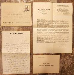 ALİ NUSRET PULHAN (Filatelist, matbaacı) (1899-1980) Islak imzalı Osmanlıca mektup ile antetli el ilanı ve yılbaşı tebrik kartı, doktor Kâzım Şarman’a gönderilmiş