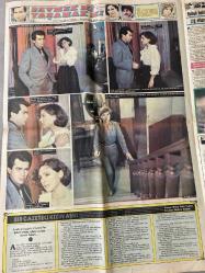 TERCÜMAN GAZETESİ İNCİ İLAVESİ DOĞUM GÜNÜ HEDİYESİ - 9 ŞUBAT 1984 - 4 SAYFADIR -Kemal Sunal-Hülya Koçyiğit-Fatma Girik-Gülşen Bubikoğlu-Orhan Gencebay-Ferdi Tayfur-İbrahim Tatlıses-Ümit Besen-Priscilla Presley-Michael Edwards-Elvis Presley-Salih Güney-Sibel Savcı-Arif Tunç-İpek Pınar-İrfan Tozum-Safa Önal-Mary Ann Taylor-Belma Aksun-Dr.Kamiran Şenel-Fatoş-Yener Baras-Nevil Barlas-Lorenzo Lamas-Fernando Lamas-Arlene Dahl-İlhan Engin-Erol Denli Yeşilçam’da mevsim sonu indirimi-Unutmak istiyorum-Sevmek mi yaşamak mı-Bir gazeteci kızın aşkı-Bebek bekleyen anneler çiğ etten uzak durun-Kaşın cildinize daha çok beslenmeye muhtaç-Ayakkabınıza uygun ayakkabı almak için-Sağlıklı olmaya bakınız-Yüksek tansiyonluyum-Patates suyu ödemi önler-Yabani ördeklerin akıbeti neden bozuluyor-Dulavratotu-TV’de renkli kış başlıyor-Şahin Tepesi’nin torunu babamı aşacağım diyor-Manyak Kadın ve Ev-Şifa Bahçesi-Sağlığımız ve Biz-Üç soru üç cevap-Fatoş’la başbaşa-İçimizdeki satırlar-İnci Falınız-Günün modeli-Yazar