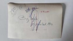 DEMOKRATİK PARTİ ESKİ GENEL BAŞKANI AHMET FERRUH BOZBEYLİ'NİN ORİJİNAL AJANS-BASIN FOTOĞRAFI - 18 x 12 cm EBADINDA - FERRUH BOZBEYLİ, BÜROSUNDA ÇALIŞMA MASASINDA OTURURKEN ÇEKİLMİŞ BİR KARE, 25 ŞUBAT 1971