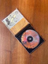 Koma Amed: Derguş / Audio CD - Kom Müzik 1997 Sarı Bandrollü ( Kürtçe Rock - Kurdish Etno Rock)