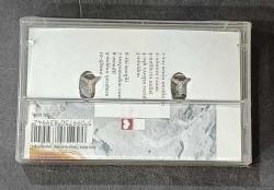 HÜLYA AVŞAR * 2002 * AŞIKLAR DELİDİR * KASET AMBALAJINDA