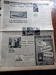 Ulus Gazetesi - Turkish Newspaper - 15 Eylül 1959 - yeni bir kanun teklifi üzerine yazan Yakup Kadri Karaosmanoğlu Başmakale - Kruşçef Amerika yolunda -  Demokrat Parti için düşüş mukadderdir - kavaklıdere'de Amerikan bankası'na doğru akan su terkos mudur yoksa mikroplu mudur fotoğraf - İsmet İnönü'nün başkanlığında yapılan toplantı - geyikli olayı görüşüldü ve heyet gönderilmesine karar verildi - İzmir'de Demokrat Partililer arasında kavga - Bella'nın ölümü çeviren Bilge Karasu Yazı Dizisi - Yunanistan'ın müşterek pazara kabulü katileşti - Grivas Makarios'la buluşmuyor - Yeter artık yazan Emil Galip Sandalcı - beyrut'a gidecek kafilede sporcu milletvekili yokmuş - radyo programı - Ankara sinema programı - Fenerbahçe Peşte'de Szeget'le oynuyor - Csepel kafile başkanı Fenerbahçeyi yeneceğiz diyor - Milli Lig başlarken dört Ankara takımının durumu fotoğraf - Ekrem Koçak Cahit Önel Ve Yordanidis Bükreş kafilesine alındı
