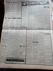 Ulus Gazetesi - Turkish Newspaper - 15 Eylül 1959 - yeni bir kanun teklifi üzerine yazan Yakup Kadri Karaosmanoğlu Başmakale - Kruşçef Amerika yolunda -  Demokrat Parti için düşüş mukadderdir - kavaklıdere'de Amerikan bankası'na doğru akan su terkos mudur yoksa mikroplu mudur fotoğraf - İsmet İnönü'nün başkanlığında yapılan toplantı - geyikli olayı görüşüldü ve heyet gönderilmesine karar verildi - İzmir'de Demokrat Partililer arasında kavga - Bella'nın ölümü çeviren Bilge Karasu Yazı Dizisi - Yunanistan'ın müşterek pazara kabulü katileşti - Grivas Makarios'la buluşmuyor - Yeter artık yazan Emil Galip Sandalcı - beyrut'a gidecek kafilede sporcu milletvekili yokmuş - radyo programı - Ankara sinema programı - Fenerbahçe Peşte'de Szeget'le oynuyor - Csepel kafile başkanı Fenerbahçeyi yeneceğiz diyor - Milli Lig başlarken dört Ankara takımının durumu fotoğraf - Ekrem Koçak Cahit Önel Ve Yordanidis Bükreş kafilesine alındı