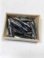 K45-----ÇEKOSLAVAKYA ÜRETİMİ KUTUSUNDA DİVİT KALEM UÇLARI