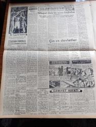 Yeni Ulus Gazetesi - Turkish Newspaper - 29 Mart 1954 - hem suçlu hem güçlü yazan Hüseyin Cahit Yalçın Başmakale - partilerin aday yoklamaları dün bütün yurtta yapıldı - Cumhuriyet Halk Partisi adayları bütün memlekette tespit edildi - Samanpazarı CHP merkezinde tasnif - Millet meclisinde patlayan bomba yazan Altan Öymen - Mısırda dahili harp patlak vermek üzere - Diyarbakır'daki Hadise Demokrat Parti mebuslarıyla adaylar Sille sokak birbirine girdi - Namık Kemal hakkında Mithat Cemal'in dikkate değer bir konuşması - dünkü aday yoklamaları yazan Nihat Erim - merhum Arif Çubukçu'nun cenazesi bugün kaldırılacak - kahve ve et gene yok - Türk filmciliğinin en muvaffak eseri Nilgün Eser Refik Halit Karay büyük ve Nur sinemalarında - Cüneyt Gökçer - Erika Romberg - iktidara layık olmayan parti yazan Bülent Ecevit - haftanın filmleri - Ankara İstanbul Radyosu Programı -  en meraklı zabıta romanı Kuğulu köşkün esrarı - bahar kupası basketbol maçını yedek subay kazandı - Tunç Erim sayı kralı