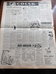 Yeni Ulus Gazetesi - Turkish Newspaper - 24 Mart 1954 - tuhaf bir hesap yazan Hüseyin Cahit Yalçın Başmakale - Balkan Paktı görüşmeleri - askeri işbirliğinin gelişmesi için yeni tedbirler alınacak  - Dün gelen Yunan ve Yugoslav askeri heyetleri fotoğraf - kütüklerde adlarını arayan vatandaşlar fotoğraf - Kemal Aygün propaganda gezisinde - Yeşilırmak taşıyor - Batı trakya'dan iltica eden ırkdaşlarımız - Devlet tiyatrosundan 100 bin lira manevi tazminat isteniyor - Bu devrin en kötü tarafı yazan Nihat Erim - Yargıtay üyesi ilk kadın yargıç Melahat Ruacan fotoğraf - Roma kanlar içinde filmi Ankara Park ve Sus sinemalarında - San Francisco ateşler altında filmi yeni sinemada - Eskimolar çeviren Rahşan Ecevit Yazı Dizisi - Ramak kaldı oyunu provasından çıkan dava - Ankara İstanbul Radyosu Programı - ordular arası şampiyonasına katılacak takımımız seçildi - bahar kupası boks maçları - Karagücü Güneş bugün karşılaşıyor - senenin en güzel komedisi avanak küçük tiyatroda - çocuk sayfası