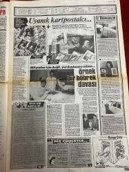 ŞEY HAFTALIK MAGAZİN GAZETESİ DOĞUM GÜNÜ HEDİYESİ  ( Turkish Newspaper ) - 6 MAYIS 1989 -TAM TAKIM 10 SAYFADIR - Sayan-Nilüfer-Orhan Kemal-Nil Burak-Müslüm Gürses-Şevat Parman-Gökben-Ümit Besen-Ferdi Tayfur-Tanju Akın-Muhsin Ertuğrul-Aydın Şener-Tolga Savcı-Saadet Sun-Nejat Uygur-Feriha Tunceli-Mehmet Çoşkun-Perihan Savaş-Zerrin Özer-Leyla Somer-Haluk Duru-Gönül Yazar-Coşkun Sabah-Yasemin Bozkurt-Müjdat Gezen-Cenk Koray-Mehmet Ünal-Mehmet Gürsoy-Nihayet Ünal-Muzaffer Günay-Hüseyin Can-Enrut Can-Aydın Gönen-Mesut Ünsal-Çiftlikte aşk başkadır-Yasak aşkı yuva yıktırıyor-Adana usulü Dallas-Doğum gününde ortaya çıkan baba-Emrah’ı çıldırtan fosforlu-Gözyaşartan hırs-Vefasız Alem-Anlamlı rest-İki bayram arası düğün yapacak-Deneme uçuşu yapıyoruz-Saygılı aşıklar-Kırkından sonra sil baştan-İşte halkın takdiri budur-Enflasyon kurbanı-Hollanda usulü sürpriz-Sunuculuğa iyice ısındı-Başarısının tadını çıkaramadı