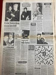 ŞEY HAFTALIK MAGAZİN GAZETESİ DOĞUM GÜNÜ HEDİYESİ  ( Turkish Newspaper ) - 8 NİSAN 1989 -TAM TAKIM 12 SAYFADIR -Serpil Çakmaklı-Burhan Çaçan-Harika Avcı-Aslıhan Öncü-Deniz Akbulut-Ceylan-Ahmet Avcı-Kamil Sönmez-Yüksel Uzel-Bilge Su Erenus-Arif Sağ-Filiz Ali-Müzehher Sönmez-Güler Zeydanlı-Hüseyin Ertunç-Tarık Akan-Nükhet Duru-Esra Sümer-Coşkun Sabah-Burçin Dene-Tülay Tanca-Tufan Ünal-Tunç Çal-Altun Ertuğ-Dayıklık kadın-Nişanı bozan Burhan Çaçan mı-Tatsız biten çıkar aşıkları-Ne gerdanlıkmış be-Aşk ağındaki çıplaklar-Ceylan baba kurbanı-Gönül Yazar-Meral Konrat-Meltem Hakarar-Neriman Köksal-Hülya Avşar-Defne Yalın-Dümer-İbrahim Tatlıses-Nurdan Torun-Cüneyt Arkın-Dansöz Melike-Prenses Banu-Malkoçoğlu-Evlat hasretine ceza kesildi-Sunuculuk fazla geldi-Kraliçe aklını seviyor-Babaya benzerlik anayı ağlattı-Kim kapattı-Görev bekliyor-Diğer müzikler için başka salonlar var-Türk resminde figüratif gelişme-Hamit Görele’nin sürpriz resimleri-Yunan sineması bizi beşe katlıyor-Fırsatçı güzel-O teps