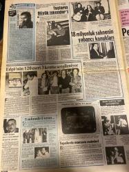ŞEY HAFTALIK MAGAZİN GAZETESİ DOĞUM GÜNÜ HEDİYESİ  ( Turkish Newspaper ) - 9 KASIM 1990 -TAM TAKIM 10 SAYFADIR -Serpil Çakmaklı-Sibel Can-Hazan Şoray-Turan Çevik-Nurcan Şoray-Nesrin Şoray-İbrahim Tatlıses-Suat Arıkan-Nilgün Ersoy-Ayşe Özek-Nilüfer Ünlü-Zeki Alasya-Banu Alkan-Bülent Ortaçgil-Leyla Demiriş-Mine Arasan-Perran Kutman-Şevket Altuğ-Engin Keskin-Gönül Yazar-Hülya Avşar-Harika Avcı-Emel Erdin-Nazmi Şenol-Perran Kutman-Şevket Altuğ-Emin Başer-Serpil Çakmaklı reklam uğruna şöhretini yitirecek-Peron Dönmez-Füsun Erbulak-Binnaz Avcı-Necla Tekin-Rauf Denktaş-Çiğdem Yücel-Ercan Özkan-Atila Atasoy-Yekta Aysan-Songül Ülkü-Dündar Yıldız-Özdemir Erdoğan-Yonca-Darısı başınıza-Füsun patronlar arasında-Binnaz da barajı geçti-İlk sınav Denktaş’ın huzurunda-Antalya’ya hasret kalacak-Öğrenciliği bitmeden öğretmen oldu-Firari subay stüdyoda-Klassis’e şöhret yağıyor-Politik tur-İbo’nun ensesi kalın çünkü-Peron at sırtında-Sahnelerdeki cesaret-Tesellisi dünya seyahatleri-Yok mu bu avcıya bir av-