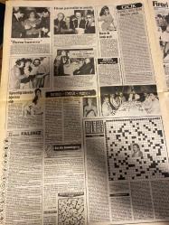 ŞEY HAFTALIK MAGAZİN GAZETESİ DOĞUM GÜNÜ HEDİYESİ  ( Turkish Newspaper ) - 9 KASIM 1990 -TAM TAKIM 10 SAYFADIR -Serpil Çakmaklı-Sibel Can-Hazan Şoray-Turan Çevik-Nurcan Şoray-Nesrin Şoray-İbrahim Tatlıses-Suat Arıkan-Nilgün Ersoy-Ayşe Özek-Nilüfer Ünlü-Zeki Alasya-Banu Alkan-Bülent Ortaçgil-Leyla Demiriş-Mine Arasan-Perran Kutman-Şevket Altuğ-Engin Keskin-Gönül Yazar-Hülya Avşar-Harika Avcı-Emel Erdin-Nazmi Şenol-Perran Kutman-Şevket Altuğ-Emin Başer-Serpil Çakmaklı reklam uğruna şöhretini yitirecek-Peron Dönmez-Füsun Erbulak-Binnaz Avcı-Necla Tekin-Rauf Denktaş-Çiğdem Yücel-Ercan Özkan-Atila Atasoy-Yekta Aysan-Songül Ülkü-Dündar Yıldız-Özdemir Erdoğan-Yonca-Darısı başınıza-Füsun patronlar arasında-Binnaz da barajı geçti-İlk sınav Denktaş’ın huzurunda-Antalya’ya hasret kalacak-Öğrenciliği bitmeden öğretmen oldu-Firari subay stüdyoda-Klassis’e şöhret yağıyor-Politik tur-İbo’nun ensesi kalın çünkü-Peron at sırtında-Sahnelerdeki cesaret-Tesellisi dünya seyahatleri-Yok mu bu avcıya bir av-