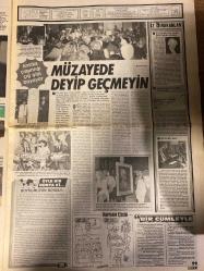 ŞEY HAFTALIK MAGAZİN GAZETESİ DOĞUM GÜNÜ HEDİYESİ  ( Turkish Newspaper ) - 1 HAZİRAN 1990 -TAM TAKIM 10 SAYFADIR -Hülya Avşar-Türkan Şoray-Nazan Şoray-Turan Çevik-Münevver Şoray-Serpil Çakmaklı-Sevim Egesoy-Seren Serengil-Perihan Savaş-Yılmaz Tarifer-Deniz Akbulut-Ferdi Özbeğen-Zerrin Özer-Zuhal Olcay-Haluk Bilginer-Ahmet Leventoğlu-Güler Akgül-Türkan Torumtay-Zeki Arslan-Atilla Manizade-Resam Öztürk-Harika Avcı-Emel Sayın-Nilüfer-Engin Cezzar-Nazmiye Demirel-Sümer Oral-Ünlü Büyüköngenç-Ahmet Kaya-Ruhi Su-Mine Mutlu-Gönül Yazar-Vahli Koç-Şehri Bayer-Vehbi Koç-Zehra Hatipoğlu-Gülden Erdal-Bercis Merova-Deniz Kurtaran-Zaher Sadıkoğlu-Serpil Çakmaklı reklam uğruna şöhretini yitirecek-Uğursuz nişan-Sibel’in annelik ızdırabı-İzmir’de aşk düellosu-Türkan Şoray’a kardeş kazığı-Ana kuzusu Seren-Doğum günündeki rezil konuk-Hırsızlık iddiası-2. sınıf gazinoya paydos-Ferdi dünya vatandaşı-Ürküten hırs-Bu rekor başka rekor-Yaptığınız işten keyif almak çok önemli-Türkan Torumtay’dan son dönem resim