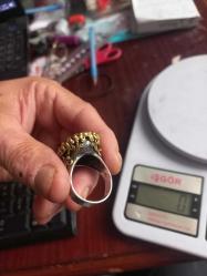 925 ayar  gümüş  Otantik yakut taşlı bayan yüzük  Çap 23-24  mm 23 gram