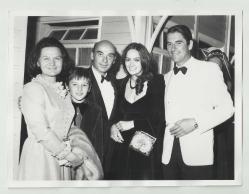 ESKİ DENİZ KUVVETLERİ KOMUTANI ORGENERAL EMİN GÖKSAN VE AİLESİ FOTOĞRAF (1)...