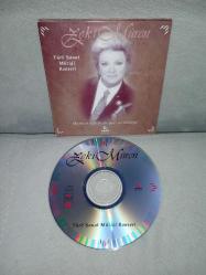 Cd Zeki Müren Türk Sanat Müziği Konseri. Orijinal Raks 1997 sarı bandrollü dönem baskı albüm. Disk 10 üzerinden 9.5 sorunsuz çalışıyor koleksiyonluk