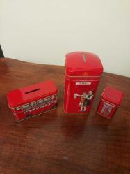 Kırmızı Londra Ürünleri Seti