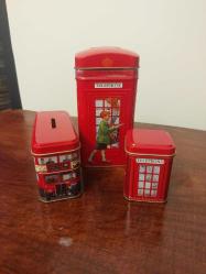 Kırmızı Londra Ürünleri Seti