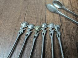 Antika Gümüş Renk Çay Kaşığı ve Maşa - 7 ADET - Çiçek Desen Kaşık - Çay - Tatlı Kaşığı - K7