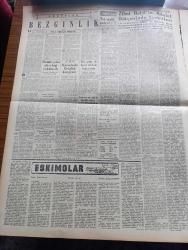 Yeni Ulus Gazetesi - Turkish Newspaper - 26 Şubat 1954 - kardeş Parti yazan Hüseyin Cahit Yalçın Başmakale - CHP olağanüstü kurultayı Dün toplandı - İsmet İnönü'nün kurultay delegelerine hitabesi fotoğraf - İsmet İnönü bir seçimlere ciddi bir vazife hissi ile gireceğiz dedi - Bini aşkın delegenin katıldığı kurultay toplantısında Kasım Gülek önemli bir konuşma yaptı - İsmet İnönü delegelerin büyük tezahüratı arasında kurultaya gelirken fotoğraf - Suriye'de General Edip Çiçekli istifa etti - Mısır'daki gelişme yazan Nihat Erim - Eskimolar çeviren Rahşan Ecevit Yazı Dizisi - Zihni Betil'in Adalet bütçesinde tenkitleri - Ertuğrul Akça mahkum oldu - Pakistan'a yardım hakkında cevap - buzlar boğazı tamamen kapladı - Mükellef'in bahtı yazan Bülent Ecevit - Martine Carol neler anlattı - Kadirli'de de Demokrat Parti çöküyor - karikatürler - Ankara İstanbul Radyosu Programı - Ordulararası futbol şampiyonasına talep - 3 boyutlu film canavarlar sarayı büyük sinemada - Havagücü Güneş maçında hadise