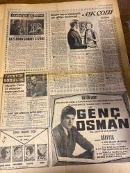 HAFTA SONU GAZETESİ DOĞUM GÜNÜ HEDİYESİ  ( Turkish Newspaper ) - 26 HAZİRAN 1969 -TAM TAKIM 10 SAYFADIR -Fatma Girik-Cüneyt Arkın-Nevin Pere-Memduh Ün-Hülya Koçyiğit-Ziya Taşkent-Selda Alkor-Nilüfer Aydan-Ajda Pekkan-Gülsün Kamu-Fikret Hakan-Ümit Şener-Gönül Akkor-Sevim Tanürek-Kuzey Vargın-Sevim Tuna-Orkestra Şefi Şerif Özer-Neşe Can-Mylene Demongeot-Liz Taylor-Elke Sommer-Gerçep Mutlu-Ateş Böcekleri-Süreyya-Muzaffer Tema-Ülkü Aker-Selahaddin Sarıkaya-Fatih Baldivin-Advi Nihad-Nuray Tüzün-Müze Koşan-Udi Metin Bükey-Tanju Okan-Yavuz Kolçak-Tom Jones-Kerem Gürpınar-Hayri-Coşkun Tönger-Gamze-Dercalina Tönger-Kim Alper-Seher Şeniz-Harbi Gülay-Tony Pineli-Zeki Müren-Nazan Soray-Kerem Güney-Şeytap Çetinkale-Gonca Gül-Halit Arapoğlu-Ferdi Coşkuner-Paki Er-Nuran Özer-Kendimi talihin yelkenine bıraktım-Erdek-Zeki Müren Köşesi-Nilüfer Aydan dansözlüğü kabul etmedi-Gülsün Kamu kocasının sevgilisiyle kavga etti-Artistlerin maçı küfürlerle bitti-Fikret Hakan’ın kolu çıktı-Necla İz’in hatıraları-Üm
