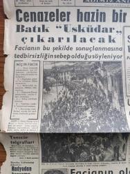 Ulus Gazetesi - Turkish Newspaper - 4 Mart 1958 - Büyük Millet meclisi'ndeki dövüş yazan Yakup Kadri Karaosmanoğlu Başmakale - Üsküdar vapuru kurbanlarının cenazeleri hazin bir törenle kaldırıldı fotoğraf - batık Üsküdar vapuru çıkarılacak - niçin facia - Kurtuluş yıldönümleri dolayısıyla radyodan konuşma yapılıyor mu - Üsküdar vapurunda  otobüsü kaçırdığı için görevine yetişemeyerek kurtulan Muzaffer Kılıçarslan fotoğraf - Üsküdar vapuru faciasının olacağı önceden belli miydi - üsküdar'dan Dün 23 ceset daha çıkarıldı - Ankara profesyonel Ligi'nde şampiyon takım bu hafta belli oluyor - Ulus Gazetesi 2 ay kapatılacak - Hüseyin Nail Kubalı üniversitede - Karapürçek yazan M. Sunullah Arısoy Yazı Dizisi - hem davacı hem Savcı hem de yargıç yazan Bülent Ecevit - Yapı Kredi Ankara Hacı Bayram şubesi 3 Mart 1958'de hizmete girdi - Ankara'da 24 saat sinema tiyatro programı - basından özetler - Üsküdar faciası fotoğrafları - bir gün önce yeri tespit edilen batık Üsküdar'a dalgıçlar indiriliyor