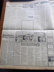 Ulus Gazetesi - Turkish Newspaper - 17 Nisan 1957 - Hristiyanların Hürriyet mücadelesi yazan Hüseyin Cahit Yalçın Başmakale - Washington büyükelçimiz Suat Hayri Ürgüplü'nün demeci Türkiye'nin kıbrıs'taki hakları ihlal edilemez - başpiskopos makarios bugün atina'da bekleniyor - Ulus aleyhine iki dava daha açıldı - Afganistan başbakanı Mehmet Davut Han bugün geliyor - meteoroloji umum müdürü Fuat Adalı muharirimize bilgi verirken fotoğraf - Kırşehir tasarısı meclise verildi - silahsızlanma görüşmeleri batılılar Rusya ile anlaşıyorlar - Devlet kuşu yazan Orhan Kemal Yazı Dizisi - Fransızlar dört Cezayirli milliyetçiyi idam ettiler - Sovyet cennetinde yazan Yakup Kadri Karaosmanoğlu - İzmir'de tiyatro yazan Sevgi Batur - yasak aşk yazan W. Somerset Maugham Yazı - Ankara İstanbul Radyosu Programı - teşkilata kafa tutan merkez hakem komitesi üyesi Adnan Akın - bugün Kasımpaşa ile adalet oynuyor - boks seçmeleri neden Konya'da olacak - kırmızı gül filmi Ankara sinemasında - şöhret delisi