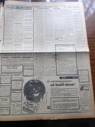 Ulus Gazetesi - Turkish Newspaper - 20 Nisan 1957 - Bir olgunlaşma eseri yazan Hüseyin Cahit Yalçın Başmakale - Yunan hariciyesi Adnan Menderes'in nutkunu inceledi - Afganistan başbakanı Altes Serdar Davut Han Afgan sefaretinde kabul resminde Kasım Gülekle fotoğraf - Türk Amerikan derneği mensupları iftar sofrasında Fotoğrafı - Daily Telegraph'ın Kıbrıs'a dair yazısı - köy  enstitüleri ile öğretmen okullarında eşit şartlar - İzmir'de bugünkü at yarışları - inek Bayramı fotoğraf - Devlet kuşu yazan Orhan Kemal Yazı Dizisi - neden filozof yok yazan H. Nimetullah Öztürk - Sovyet Rusya NATO'yu dağıtmak istiyor - Kıssai Yusuf yazan Yakup Kadri Karaosmanoğlu - Ankara'da 24 saat sinema tiyatro programı - yasak aşk yazan W. Somerset Maugham Yazı - Merkez hakem komitesi üyesi Adnan Akın hakkında tahkikat açılacak - İstanbul'un çetin cevizi Beykoz Hacettepe ve Ankaragücü ile oynayacak - 23 Nisan boks Kupası - Garanti Bankası - kaleci Cemal noterden kaçırıldı - Uhu herşeyin mürekkebi