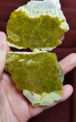 Yeşil Opal Çifti: Duygusal Denge İçin Doğal Şifa Kristali Muhteşem Koyu Yeşil - Ağırlık: 110g - Benzersiz Koleksiyonluk Nadir Parça Kütle