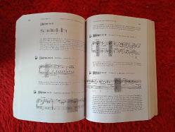 Tonal Harmony, with an Introduction to Twentieth-Century Music.