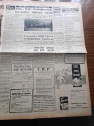 Ulus Gazetesi - Turkish Newspaper - 28 Aralık 1959 - polis romanı yazan Yakup Kadri Karaosmanoğlu Başmakale - Adalet bütçesinde CHP'nin tenkidleri - hakim teminatı kurulmalı basın rejimi değişmelidir - siyasal bilgiler fakültesinin 100. Kuruluş yıldönümü münasebeti ile tertip edilen balo fotoğraf - Osman bölükbaşı'nın Adalet bütçesi üzerindeki tenkitleri - Atatürk'ün Ankara'ya gelişinin 40. Yıldönümü dün törenlerle kutlandı fotoğraf - Kemal Satır'ın Adana'daki beyanatı Demokrat Parti'nin yeniden iktidara geleceği bir hayaldir - CHP Cebeci kongresi'ne Dün polis müdahale etti - Trabzon'da Ticaret odası seçimini yine CHP kazandı - Beşiktaş 2 Hacettepe 1 fotoğraf - Bursa'da ayin yapan 17 Nurcu yakalandı - ırak başbakanı general Kasım'a suikast yapanlara BAC elçiliği de yardım etmiş - kumsalda çeviren Bilge Karasu Yazı Dizisi - Fransa'da Milli eğitim anlaşması büyüyor - bizim evde bir bebek var yazan Emil Galip Sandalcı - elektrikle işleyen suni kalp yapıldı - Kendi düşen ağlamaz filmi