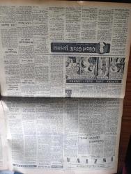 Ulus Gazetesi - Turkish Newspaper - 14 Ekim 1953 - ya sükut ya küfür yazan Hüseyin Cahit Yalçın Başmakale - Ankara Dün Başkent oluşunun 30. Yılını kutladı fotoğraflar - Suriye Türk mallarına el koyuyor - İşte vesika Celal Yardımcı hala inkar edebilecek mi - Devlet Bakanı Celal Yardımcının Ağrıda dini politikaya alet ederek işlediği suç - Churchill çekilmiyor - Adnan Menderes'in kulakları çınlasın - sözleşmeyi çiğneyen parti yazan Nihat Erim - Fenerbahçe İngiliz takımı  Bristol'e 7 4 yenildi - CHP'li gençler Hasanoğlan'ı ziyaret ettiler - muhafazakarlar Kongresi yazan Ahmet Şükrü Esmer -  Windsor Dükü golf maçında fotoğraf - norveç'te gene sosyalistler seçimi kazandı - Ertuğrul Sadi Tek son piyeslerinden birinde fotoğraf - eskrim milli takım seçmeleri - Mithatpaşa  stadı'nda Beşiktaş Adalet Maçı - dünya basınından karikatürler - Tıp aleminde bir tartışma kuşpalazı ve boğmaca aşıları zararlı mıdır - çocuk sayfası - Ankara'nın meşhur kadın berberi Hollywood Selahattin - Tablet Vikodin