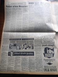 Ulus Gazetesi - Turkish Newspaper - 30 Ekim 1953 - münakaşayı bitirebilmek için yazan Nihat Erim Başmakale - 29 Ekim Cumhuriyet bayramımızı neşe içinde kutladık - Hipodromda parlak bir geçit töreni yapıldı - CHP Genel sekreteri Kasım Gülek Kırşehir milletvekili Halil Sezai Erkut idare kurul üyesi Mebrure Aksoley Atatürk'ün manevi huzurunda fotoğraf - cumhurbaşkanı Celal Bayar muvakkat kabire giderken askeri teftiş ediyor fotoğraf - Mersin CHP İl Başkanı tarafından Adnan Menderes dava ediliyor - Yunan Kralı Paul'un bize dair demeci - hayat pahalılığı durmadan artıyor - Hürriyet başyazarı Sedat Simavi ağır cezada fotoğraf - Türkiye İş Bankası - CHP'li hatiplere karşı jandarma süngü taktı - kaldırım çiçeği filmi başrollerde Cüneyt Gökçer Heyecan Başaran büyük ve Nur sinemasında - Siirt eczanesiz - cumhurbaşkanı Celal Bayar Mehter takımını teftiş ediyor fotoğraf - Amerika'nın en müthiş banka soyguncusu Aktör Willie'nin maceraları Yazı Dizisi - Cumhuriyet Kupası maçları - Fenerbahçe Beykoz