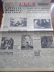 Ulus Gazetesi - Turkish Newspaper - 17 Aralık 1959 - Vatan Gazetesi 1 ay müddetle kapatıldı - Ahmet Emin Yalman'ın 15 ay 16 gün Naim Tireli ve Selami akpınar'ın 16'şar ay hapis ve 11.888 lira tutan para cezalarını temyiz tasdik etti gazeteciler yakında cezaevine girecek - Ulus gazetesine kapanma kararı bildiriliyor fotoğraf - 3 ilde 26 basın davası - gazeteci olmayanların katıldığı bir matbuat Kulübü kuruldu - emekli dul ve yetimlerle ilgili kanun teklifini Dün bütçe komisyonu geri aldı - Uşak'ta sanık 10 Demokrat Partili bugün yargılanıyor - CHP'ye dinsizlik isnadında bulunan Demokrat Partili Kemal Oral mahkum oldu - kumsalda çeviren Bilge Karasu Yazı Dizisi - kim ne derse desin yazan Fikret Otyam - İngiltere Kıbrıs'a yardım yapacak - telgrafa övgü yazan Emil Galip Sandalcı - 1960 yılı basın yılı olacak - Güneşspor Sincan'a 1 0 mağlup  - CHP'li Sarıkamış belediye başkanı Hüseyin Altay kaza sonucu öldü - Fenerbahçe ile Galatasaray bugün karşılaşıyor - Can Bartu ve Metin Oktay fotoğraf