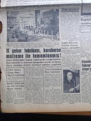Ulus Gazetesi - Turkish Newspaper - 15 Aralık 1959 - Zirai borçların taksitle ödenmesi istendi - İsmail Rüştü Aksal ile Kemal Satır Dün otomobil kazası geçirdi - CHP teklifine göre çiftçi borçları 10 yıllık taksite bağlanacak - emekli dul ve yetim maaşından vergi kesilmemesi savunuldu - yenilmenin imkansızlığı yazan Bülent Ecevit - Lütfi kırdar'ın Moskova'da konuşması - 11 şeker fabrikası karaborsa malzeme ile tamamlanmış - CHP Genel merkezinin bulunduğu karanfil sokağında yol çalışması durdu fotoğraf - Radyo İnönü adı var diye bir kitap ilanını almadı - geyikli'deki hadise'nin sanıkları dün yargılandı - kumsalda çeviren Bilge Karasu Yazı Dizisi - deneme tiyatrosu yazan Metin And - değişiklik mi Safra Mı Yazan Emil Galip Sandalcı - Patrik Athenagoras Kahire'de - Fenerbahçe Galatasaray ile perşembe günü oynuyor - Nice kalecisi Lamia ilk defa milli oldu fotoğraf - En az gol yiyen kaleci Beşiktaşlı Necmi - Ordu takımımız B.A.C. ve İranla karşılaşacak - Metin Oktay 12 gol ile zirvede