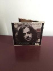 Cd Kazım Koyuncu Dünyada Bir Yerdeyim