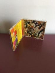 Cd Nazan Öncel Yan Yana Fotoğraf Çektirelim