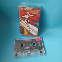Joe Satriani / Surfing With The Alien - Kaset