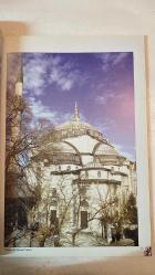 ÜSKÜDAR'DA KADIN MOR SALKIM DERGİSİ - MART 2007 SAYI: 1  MEHMET ÇAKIR - ARZU GÜR - PROF. DR. ÜMİT MERİÇ - ZEKERİYA ERDİM - AYLA AĞABEGÜM - EMİNE ERDOĞAN - CANDAN NEMLİOĞLU - FERDA OLBAK MAZAK - PROF. DR. İSKENDER PALA - NUR ERSEN - BELGİN DİŞÇİ - ÖZGÜ NAMAL - ŞÜKRİYE TUTKUN - HALİDE EDİP ADIVAR - SAMİHA AYVERDİ - MÜNEVVER AYAŞLI - PROF. DR. SEDAT MURAT - PROF. DR. AHMET YÜKSEL ÖZEMRE - BURAK ÇETİNTAŞ - HATİCE İNHANLI - GÜLFEM HATUN - CEVRİYE DÖNMEZER - PROF. DR. FAHRİ OVALI - MERYEM AKBAL - DR. ENES GÜL - ŞEYMA SARAÇ - SELDA ÖZGEL - HALUK SENA ARI  ÜSKÜDAR BİR HANIMLAR ŞEHRİDİR - “HAYATI GÜZELLEŞTİRMELİYİZ” EMİNE ERDOĞAN - KIZ KULESİ KADIN PLATFORMU - “MOR BİR SALKIMDIR ÜSKÜDAR” PROF. DR. ÜMİT MERİÇ - ÜSKÜDAR’IN LALESİ CÜCE MORU - ÜSKÜDAR HANIMEFENDİLERİYLE SARMAŞ DOLAŞ - MİHR İLE MAH - ALTIN ŞEHİR ÜSKÜDAR - ADİLE SULTAN SARAYI - “ÜSKÜDARLI OLMAKTAN ONUR DUYUYORUM” ÖZGÜ NAMAL - “ÜSKÜDAR’IN MAHALLE KÜLTÜRÜNÜ SEVİYORUM” ŞÜKRİYE TUTKUN - ZARİF KALEMLERİN YAZ - TAM TAKIM EKSİKSİZ 114 SAYFA