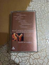 BÜLENT ORTAÇGİL İÇİN SÖYLENMİŞ BÜLENT ORTAÇGİL ŞARKILARI  1 * ŞARKILAR BİR OYUNDUR / KASET * ŞEBNEM FERAH * MAVİ SAKAL * MOR VE ÖTESİ * MİRKELAM