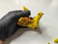 Cezaevi İşi Cam Boncuk Kuş Biblosu - Eski Kuş - Kelebek Biblo - Boncuk Sanatı - Lot