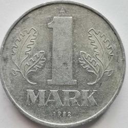 ALMANY  1982  1  MARK  HATIRA Berlin'in Brandenburg kapısı