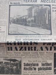 Ulus Gazetesi - Turkish Newspaper - 1 Nisan 1958 - köylü vergileri arttırılacak - muhtar ve ihtiyar meclisi seçimi 4 yılda bir yapılacak - İstanbul'da imar kazması şehzadebaşı'ndaki dükkanlara da vuruldu  fotoğraf - Kruşçef kabinesi - İkinci İnönü zaferininin yıldönümü - Merzuka Akçam Balıkesir cezaevi'ne götürülmek üzere istasyona getirildiği sırada - ekmek simit ve unlu maddeler işçileri kongresinde hayat pahalılığından dert yanıldı fotoğraf - Birleşik Arap Cumhuriyeti İsrail'i şikayet etti - Karapürçek yazan M. Sunullah Arısoy Yazı Dizisi - konferans mı temaşa mı yazan Ahmet Şükrü Esmer - Ankara'da 24 saat sinema tiyatro programı - basından özetler - Fenerbahçe Galatasaray maçının rövanşı Eylül'de 19 Mayıs stadında yapılacak - adaletli Hüseyin Ankara'ya dönüyor - Fenerbahçe Galatasaray basketbol maçında Can Bartu'nun basketi  fotoğraf - basketbolda moda Türkiye şampiyonu oldu - Genç milli takım lüksemburg'a gitti - İnci sineması Cebeci caddesi'nde pek yakında hizmete girecektir