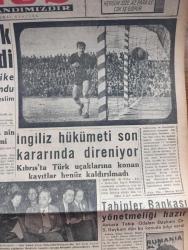 Ulus Gazetesi - Turkish Newspaper - 31 Mart 1958 - Çubuklu barajı'nda dün büyük Bir tehlike önlendi - Ankaragücü stadı'nda Galatasaray 1 Fenerbahçe 1 fotoğraf - İngiliz hükümeti son kararında direniyor Kıbrıs'ta Türk uçaklarına konan kayıtlar henüz kaldırılmadı - sendika başkanları toplanıyor - Bulganin'in yeni görevi - Tabipler Bankası yönetmeliği hazır - İsrail ve Suriye Kuvvetleri çarpıştı - Cumhuriyetçi Millet Partisi Hürriyet İle birleşmek istediğini açıkladı - Karapürçek yazan M. Sunullah Arısoy Yazı Dizisi - gizli Radyo Türkçe yayına devam ediyor - İspanya'da grev durumu - Ankara'da 24 saat sinema tiyatro programı - 12.000 meraklının 137.080 lira ödeyerek takip ettiği maç Galatasaray Fenerbahçe - Metin Oktay'ın golü fotoğraf - Fenerbahçe kalecisi Şükrü'nün müdahalesi fotoğraf - Türkiye basket şampiyonasında Fenerbahçe ve Galatasaray Galip - Ömer Besim koşusu - Gençlerbirliği kasımpaşa'ya 3-1 yenildi - evlat filmi Dörtyol Melek ve Dışkapı şan sinemasında - Raybank