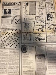 HAFTA SONU GAZETESİ DOĞUM GÜNÜ HEDİYESİ  ( Turkish Newspaper ) - 22 AĞUSTOS 1971 -TAM TAKIM 8 SAYFADIR -Fatma Karafil -Kartal Tibet -Nesrin Sipahi -Ümit Yaşar Oğuzcan -Cavidan Dora -Sevim Tuna -Selma Güneri -Öztürk Serengil -Cem Karaca -Adnan Aslan -Sadi Alışık -Mine Sim -Nevzat Yalçıntuğ -Hayri Pekşen -Sevtap Ertür -Ediz Hun -İzzet Günay -Asenath Yelkızal -Yusuf Nalkesen -İbrahim Özoğul -Alaaddin Şensoy -Salim Dündar -Sevda Ferdag -Sevinç Pekin -Zaliha -Selçuk Ural -Daniel Gerard -Lally Stott -Jim Hendrix -Bob Dylan -Blue Mink -Uğur Yücel -Sedat Gürses -Gamze Öz -İbrahim Özoğul -John Alderton -Kay Mellor -Charles Williams -Terence Hill -Adriano Celentano -Ursula Andress -Belmondo -Zeki Müren - 5 ses sanatçısı sesini kaybetti -Göze mi geldiler -Cavidan Dora’yı yılan soktu -Fatma Karafil Kartal Tibet’in yüzünü tırmaladı -Sevim Tuna anneanne oluyor -Selma Güneri ile Serengil bozuştu -Cem Karaca’nın ses tesisatını çaldılar -Ediz Hun evleniyor -İzzet Günay oğlu için bankaya 100 bin lira ya