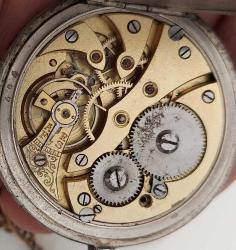 İSVİÇRE VİALUX RETART MARKA ORİJİNAL ANTİK KURMALI MUHTEŞEM BAKIMLI KÖSTEKLİ GÜMÜŞ KASA VE KAPAK CEP SAATİ VV2JJ2R ÇOK NADİR