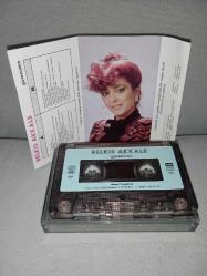 Kaset Belkıs Akkale güvercinim albümü. Orijinal Dönem Kağıt Baskı tertemiz koleksiyonluk